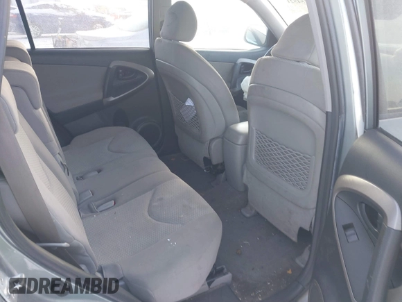 2006 Toyota RAV4 Limited with VIN JTMBK31V266008492, listed as a IAAI auction lot 41254521 with 269,374 mi miles. Bid and sale history available at carsss.com. Image 8.
