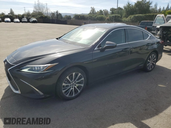 2021 Lexus ES with VIN 58ADA1C1XMU012636, listed as a Copart auction lot 45166995 with 138,946 mi miles and Salvage Title. Bid and sale history available at carsss.com. Image 1.