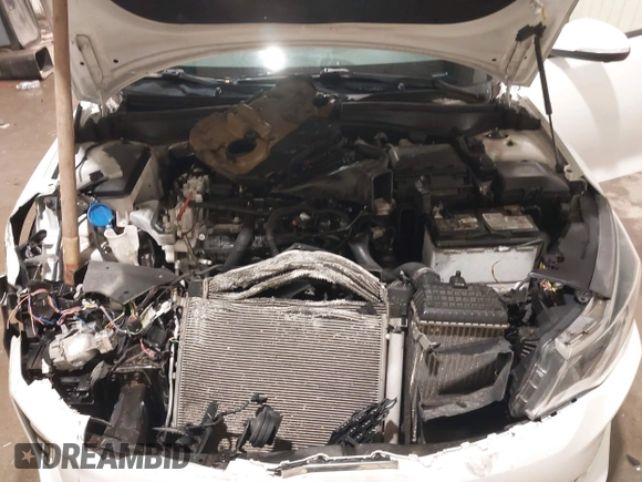 2016 Kia Optima SXL Turbo with VIN 5XXGV4L21GG073147, listed as a IAAI auction lot 41504517 with 130,467 mi miles. Bid and sale history available at carsss.com. Image 10.
