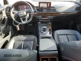 2018 Audi Q5 Premium Plus with VIN WA1BNAFY0J2110561, listed as a Copart auction lot 49901515 with 68,300 mi miles and Salvage Title. Bid and sale history available at carsss.com. Image 8.