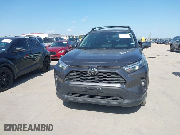 2024 Toyota RAV4 XLE Premium с VIN 2T3C1RFV2RC272612, выставлен на аукционе IAAI как лот 41881892 с пробегом 11 054 миль миль и . История ставок и продаж доступна на DreamBid. Изображение 12.