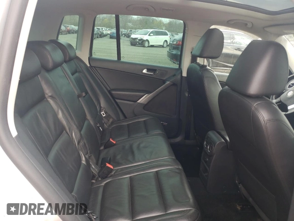 2010 Volkswagen Tiguan Wolfsburg Edition with VIN WVGAV7AX4AW000863, listed as a Copart auction lot 53967005 with 146,788 mi miles and Clean title. Bid and sale history available at DreamBid. Image 11.