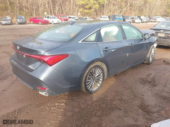 2022 Toyota Avalon Limited with VIN 4T1DZ1FB3NU072764, listed as a IAAI auction lot 41434352 with 40,969 mi miles. Bid and sale history available at carsss.com. Image 4.