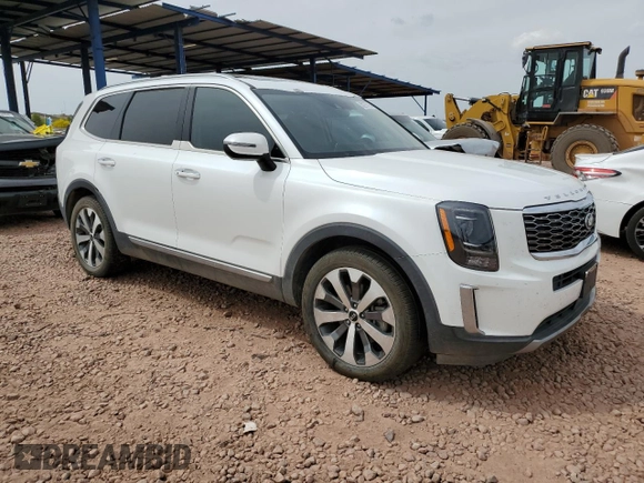 2020 Kia Telluride S with VIN 5XYP6DHC9LG048601, listed as a Copart auction lot 50270115 with 105,881 mi miles and Salvage title. Bid and sale history available at DreamBid. Image 4.