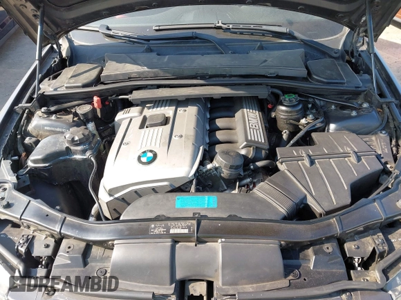 2006 BMW 3 Series 330i with VIN WBAVB335X6KR73650, listed as a IAAI auction lot 42407095 with 140,816 mi miles and . Bid and sale history available at DreamBid. Image 10.