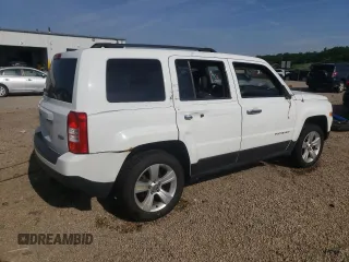 2014 Jeep Patriot Latitude с VIN 1C4NJRFB6ED792039, выставлен на аукционе Copart как лот 63076565 с пробегом 215 522 миль миль и Списание • Salvage title. История ставок и продаж доступна на DreamBid. Изображение 3.