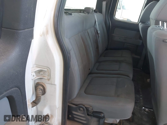 2012 Ford F-150 XL z VIN 1FTFX1EF2CFC06012, wystawiony jako IAAI lot #42330104 z przebiegiem 273 277 mil mil oraz . Historia ofert i sprzedaży dostępna na DreamBid. Obrazek 8.