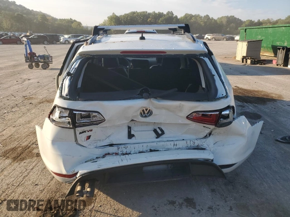 2015 Volkswagen Golf SportWagen TSI SE with VIN 3VWC17AU7FM507341, listed as a Copart auction lot 71239944 with 118,119 mi miles and Salvage Title. Bid and sale history available at carsss.com. Image 6.