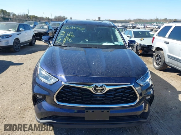 2023 Toyota Highlander L with VIN 5TDKDRBH6PS035508, listed as a IAAI auction lot 41681365 with 17,879 mi miles and . Bid and sale history available at DreamBid. Image 12.