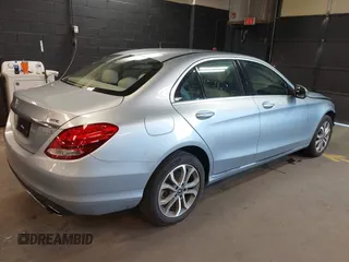 2018 Mercedes-Benz C 300 с VIN 55SWF4KB1JU249956, выставлен на аукционе IAAI как лот 42105746 с пробегом 45 739 миль миль и . История ставок и продаж доступна на DreamBid. Изображение 4.