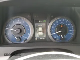 2018 Toyota Sienna XLE с VIN 5TDDZ3DCXJS194807, выставлен на аукционе Copart как лот 54362735 с пробегом 47 018 миль миль и Списание • Salvage title. История ставок и продаж доступна на DreamBid. Изображение 9.