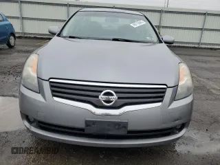 2009 Nissan Altima S with VIN 1N4AL21E99N528658, listed as a Copart auction lot 49719445 with 99,675 mi miles and Salvage Title. Bid and sale history available at DreamBid. Image 5.