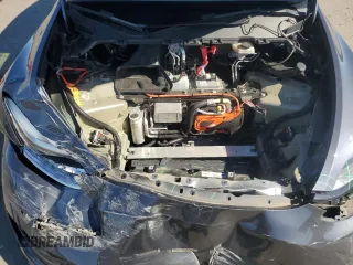 2022 Tesla Model Y Long Range z VIN 7SAYGAEE5NF573044, wystawiony jako Copart lot #49230835 z przebiegiem 41 220 mil mil oraz Szkody całkowita. Historia ofert i sprzedaży dostępna na DreamBid. Obrazek 14.