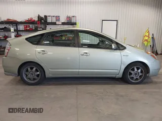2008 Toyota Prius with VIN JTDKB20U583301939, listed as a IAAI auction lot 41667468 with 104,054 mi miles. Bid and sale history available at carsss.com. Image 13.