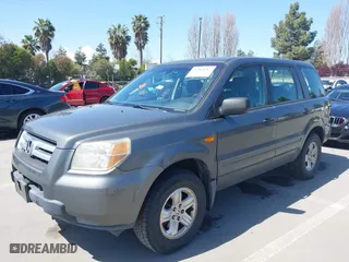 2007 Honda Pilot LX with VIN 5FNYF28187B040543, listed as a IAAI auction lot 41964267 with 237,081 mi miles. Bid and sale history available at carsss.com. Image 6.