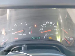 2004 Jeep Wrangler Sahara with VIN 1J4FA59S24P739581, listed as a IAAI auction lot 41696146 with 232,139 mi miles and . Bid and sale history available at DreamBid. Image 7.