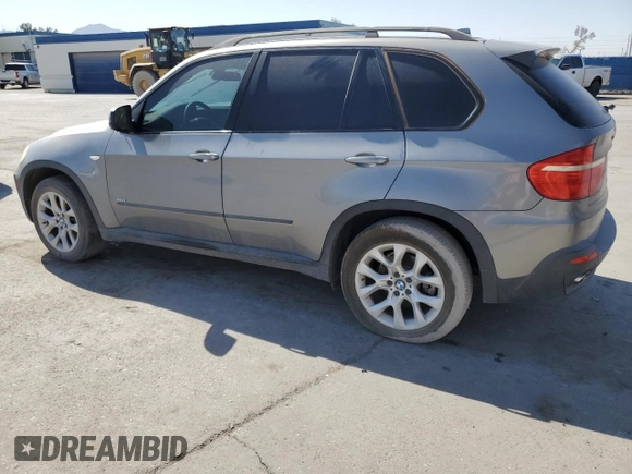 2008 BMW X5 3.0si with VIN 5UXFE43568L003925, listed as a Copart auction lot 52939045 with 129,391 mi miles and Clean Title. Bid and sale history available at carsss.com. Image 2.