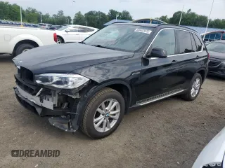 2015 BMW X5 xDrive35i z VIN 5UXKR0C58F0P11541, wystawiony jako Copart lot #60442975 z przebiegiem 153 425 mil mil oraz Szkoda całkowita • Salvage title. Historia ofert i sprzedaży dostępna na DreamBid. Obrazek 1.