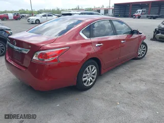 2015 Nissan Altima 2.5 with VIN 1N4AL3AP5FC596180, listed as a IAAI auction lot 41968552 with 104,838 mi miles. Bid and sale history available at carsss.com. Image 4.