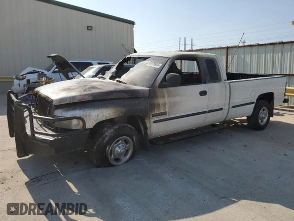 2002 Dodge Ram 2500 with VIN 3B7KC23C12M313429, listed as a Copart auction lot 66878984 with 0 mi miles and Non Repairable. Bid and sale history available at carsss.com. Image 1.