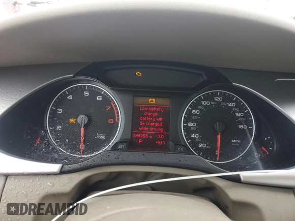 2009 Audi A4 z VIN WAUGF78KX9A209584, wystawiony jako Copart lot #57424165 z przebiegiem 244 256 mil mil oraz Szkoda całkowita • Salvage title. Historia ofert i sprzedaży dostępna na DreamBid. Obrazek 9.