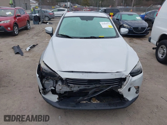 2016 Mazda CX-3 Grand Touring with VIN JM1DKFD7XG0132084, listed as a IAAI auction lot 41004954 with 70,476 mi miles. Bid and sale history available at carsss.com. Image 12.
