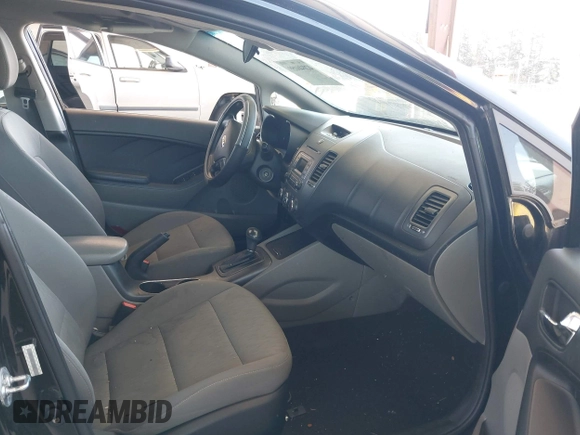 2015 Kia Forte LX with VIN KNAFK4A60F5290540, listed as a IAAI auction lot 42046059 with 107,232 mi miles. Bid and sale history available at carsss.com. Image 5.