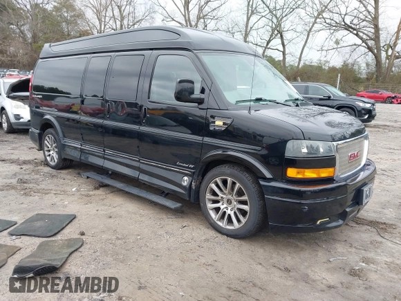 2019 GMC Savana Cargo with VIN 1GTW7BFG2K1176681, listed as a IAAI auction lot 41627842 with 110,000 mi miles. Bid and sale history available at carsss.com. Image 1.