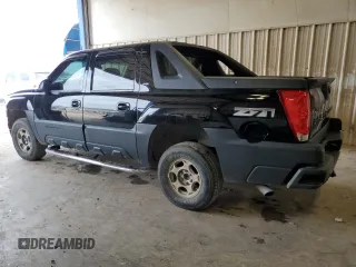 2003 Chevrolet Avalanche with VIN 3GNEK13T33G111841, listed as a Copart auction lot 71664204 with 216,045 mi miles and Salvage Title. Bid and sale history available at carsss.com. Image 2.
