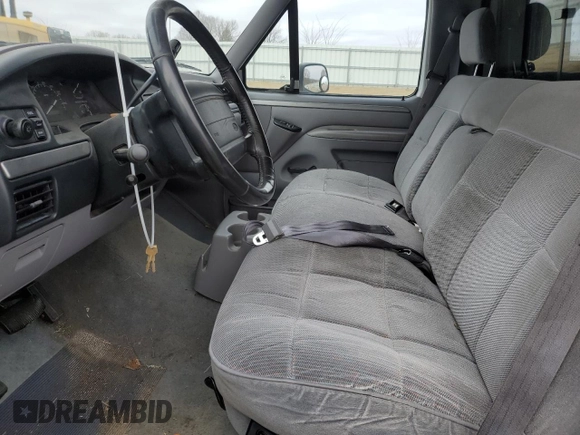 1995 Ford F-150 with VIN 1FTEF15NXSLA14617, listed as a Copart auction lot 41463615 with 131,658 mi miles and Clean Title. Bid and sale history available at carsss.com. Image 7.