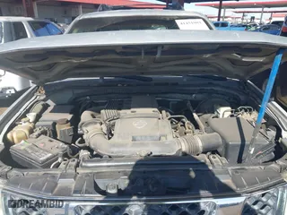 2006 Nissan Pathfinder SE with VIN 5N1AR18UX6C616640, listed as a IAAI auction lot 41451002 with 208,155 mi miles. Bid and sale history available at carsss.com. Image 10.