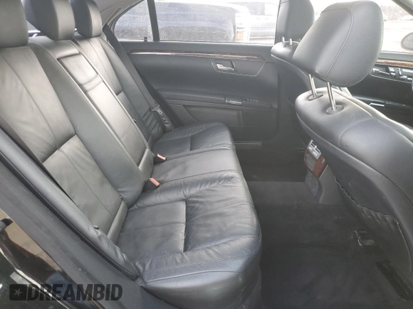 2007 Mercedes-Benz S 550 z VIN WDDNG71X37A062279, wystawiony jako Copart lot #53285205 z przebiegiem Nie podano mil oraz Szkoda całkowita • Salvage title. Historia ofert i sprzedaży dostępna na DreamBid. Obrazek 10.
