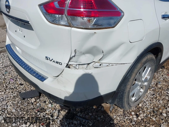 2016 Nissan Rogue SV with VIN KNMAT2MV6GP648053, listed as a IAAI auction lot 41536017 with 127,951 mi miles and . Bid and sale history available at carsss.com. Image 17.