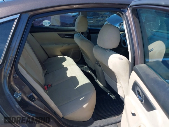 2015 Nissan Altima SV z VIN 1N4AL3AP8FC154011, wystawiony jako IAAI lot #42352693 z przebiegiem 178 851 mil mil oraz . Historia ofert i sprzedaży dostępna na DreamBid. Obrazek 8.