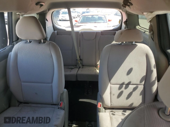 2020 Kia Sedona EX with VIN KNDMB5C14L6644308, listed as a Copart auction lot 58670414 with 186,148 mi miles and Non Repairable. Bid and sale history available at carsss.com. Image 10.
