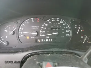 1995 Ford Explorer z VIN 1FMCU24X8SUA09153, wystawiony jako Copart lot #87551015 z przebiegiem 143 069 mil mil oraz Szkoda całkowita • Salvage title. Historia ofert i sprzedaży dostępna na DreamBid. Obrazek 9.