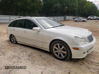 2005 Mercedes-Benz C 240 z VIN WDBRH61J45F597196, wystawiony jako Copart lot #74594094 z przebiegiem 153 537 mil mil oraz Szkoda całkowita • Salvage title. Historia ofert i sprzedaży dostępna na DreamBid. Obrazek 4.