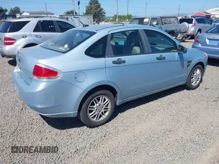 2008 Ford Focus SE z VIN 1FAHP35N58W226540, wystawiony jako IAAI lot #42383245 z przebiegiem 183 312 mil mil oraz . Historia ofert i sprzedaży dostępna na DreamBid. Obrazek 4.