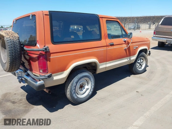 1987 Ford Bronco with VIN 1FMCU14T2HUB19762, listed as a IAAI auction lot 42336288 with 78,488 mi miles and . Bid and sale history available at DreamBid. Image 4.