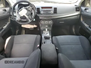 2010 Mitsubishi Lancer GTS z VIN JA32X8HW1AU005082, wystawiony jako Copart lot #57768645 z przebiegiem 113 745 mil mil oraz Szkoda całkowita • Salvage title. Historia ofert i sprzedaży dostępna na DreamBid. Obrazek 8.