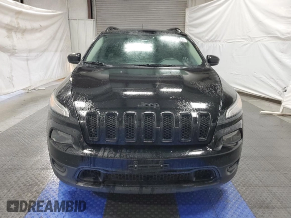 2017 Jeep Cherokee Sport z VIN 1C4PJLASXHW577141, wystawiony jako Copart lot #42171405 z przebiegiem 150 144 mil mil oraz Czysty tytuł • Clean title. Historia ofert i sprzedaży dostępna na DreamBid. Obrazek 5.