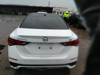 2024 Nissan Sentra SR z VIN 3N1AB8DV0RY242036, wystawiony jako IAAI lot #41345201 z przebiegiem 15 194 mil mil oraz . Historia ofert i sprzedaży dostępna na DreamBid. Obrazek 16.