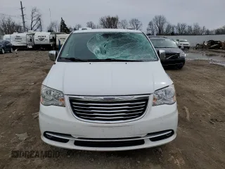 2014 Chrysler Town & Country Touring-L with VIN 2C4RC1CG2ER257137, listed as a Copart auction lot 51777815 with 76,765 mi miles and Clean Title. Bid and sale history available at carsss.com. Image 5.
