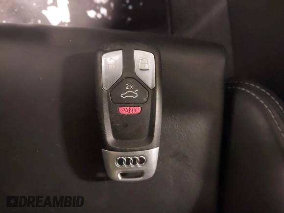 2019 Audi SQ5 Premium Plus z VIN WA1B4AFY1K2097033, wystawiony jako IAAI lot #41433068 z przebiegiem 47 730 mil mil oraz . Historia ofert i sprzedaży dostępna na DreamBid. Obrazek 11.