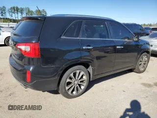 2015 Kia Sorento SX Limited with VIN 5XYKW4A75FG613468, listed as a Copart auction lot 82722313 with 149,001 mi miles and Salvage Title. Bid and sale history available at carsss.com. Image 3.