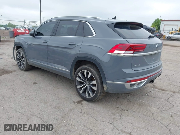 2021 Volkswagen Atlas SEL Premium R-Line с VIN 1V2FE2CA0MC223881, выставлен на аукционе IAAI как лот 42257435 с пробегом 81 674 миль миль и . История ставок и продаж доступна на DreamBid. Изображение 3.