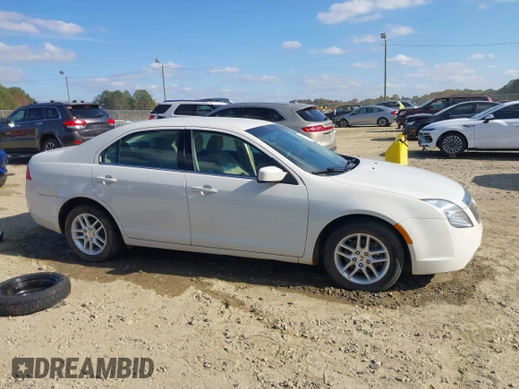 2010 Mercury Milan with VIN 3MEHM0HAXAR660714, listed as a IAAI auction lot 40714520 with 170,729 mi miles and . Bid and sale history available at DreamBid. Image 14.