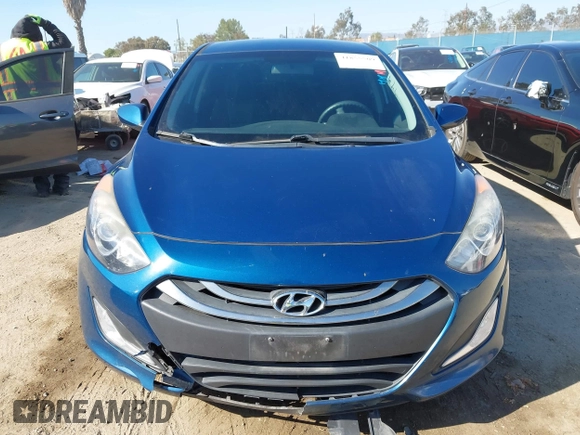 2014 Hyundai Elantra GT with VIN KMHD35LHXEU230812, listed as a IAAI auction lot 41855509 with 122,729 mi miles. Bid and sale history available at carsss.com. Image 12.