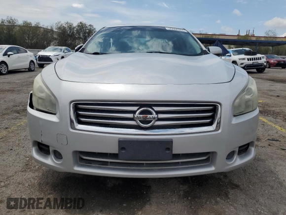 2013 Nissan Maxima S z VIN 1N4AA5AP7DC801223, wystawiony jako Copart lot #55660355 z przebiegiem 114 966 mil mil oraz Szkoda całkowita • Salvage title. Historia ofert i sprzedaży dostępna na DreamBid. Obrazek 5.