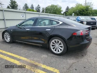 2016 Tesla Model S 70 with VIN 5YJSA1E14GF162187, listed as a Copart auction lot 59308185 with 98,088 mi miles and Salvage title. Bid and sale history available at DreamBid. Image 2.